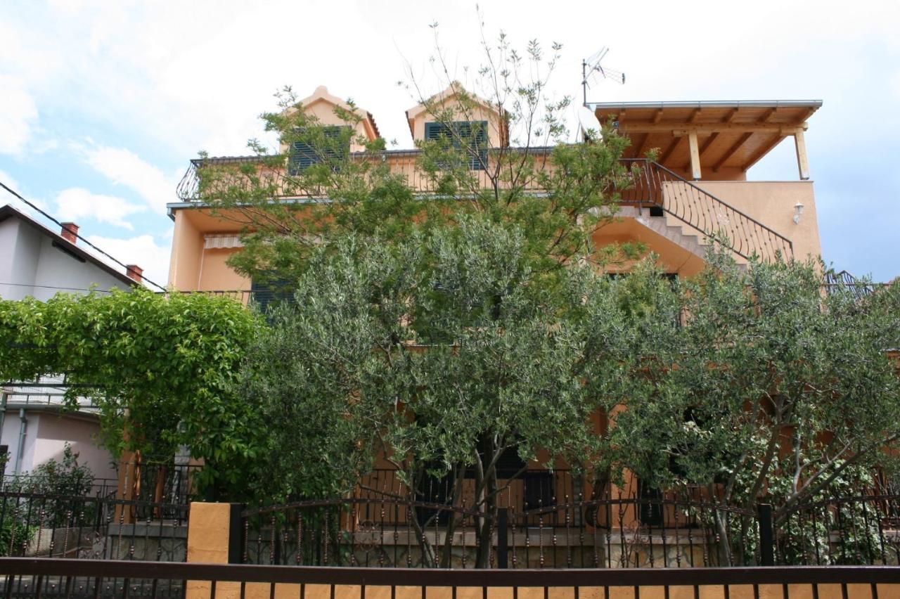 Apartments With A Parking Space Vodice - 6444 Екстериор снимка