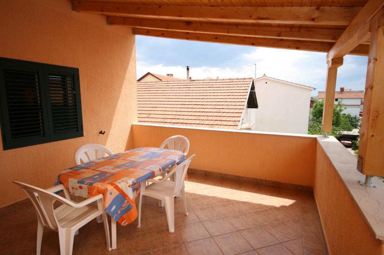 Apartments With A Parking Space Vodice - 6444 Екстериор снимка